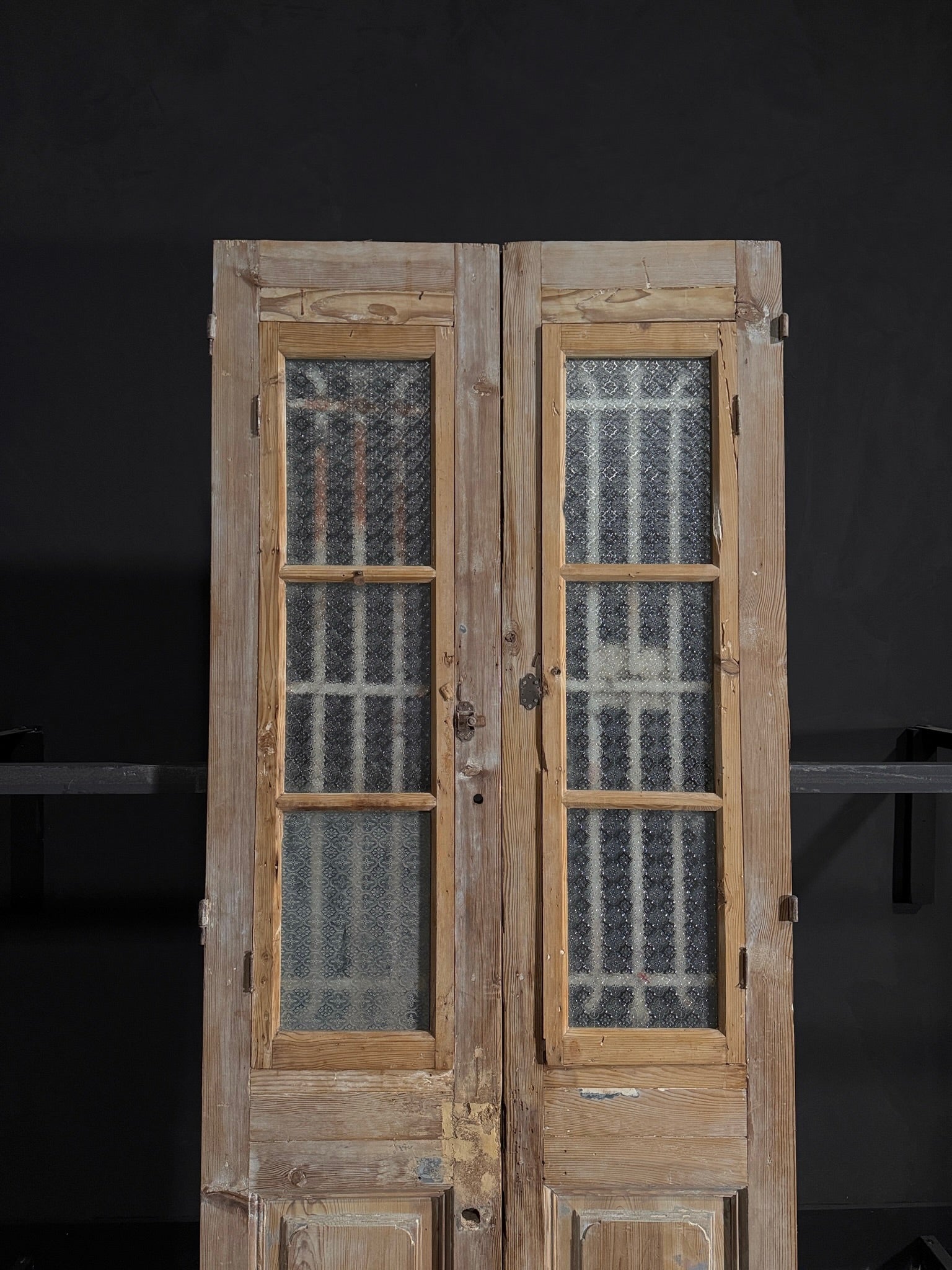 Antique Iron Single Door - 39.75x97 - N39