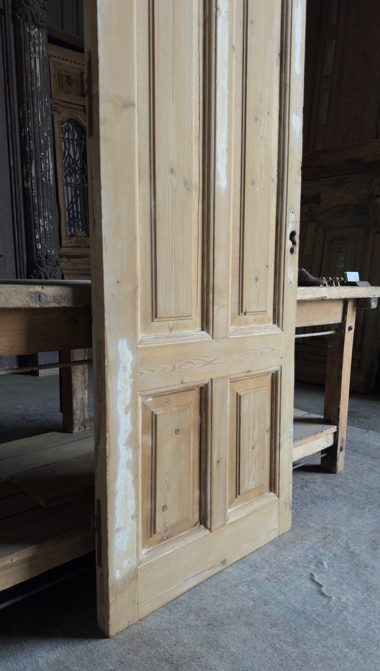 4 Panel Single Solid Antique Door - 27.5x91 - L191