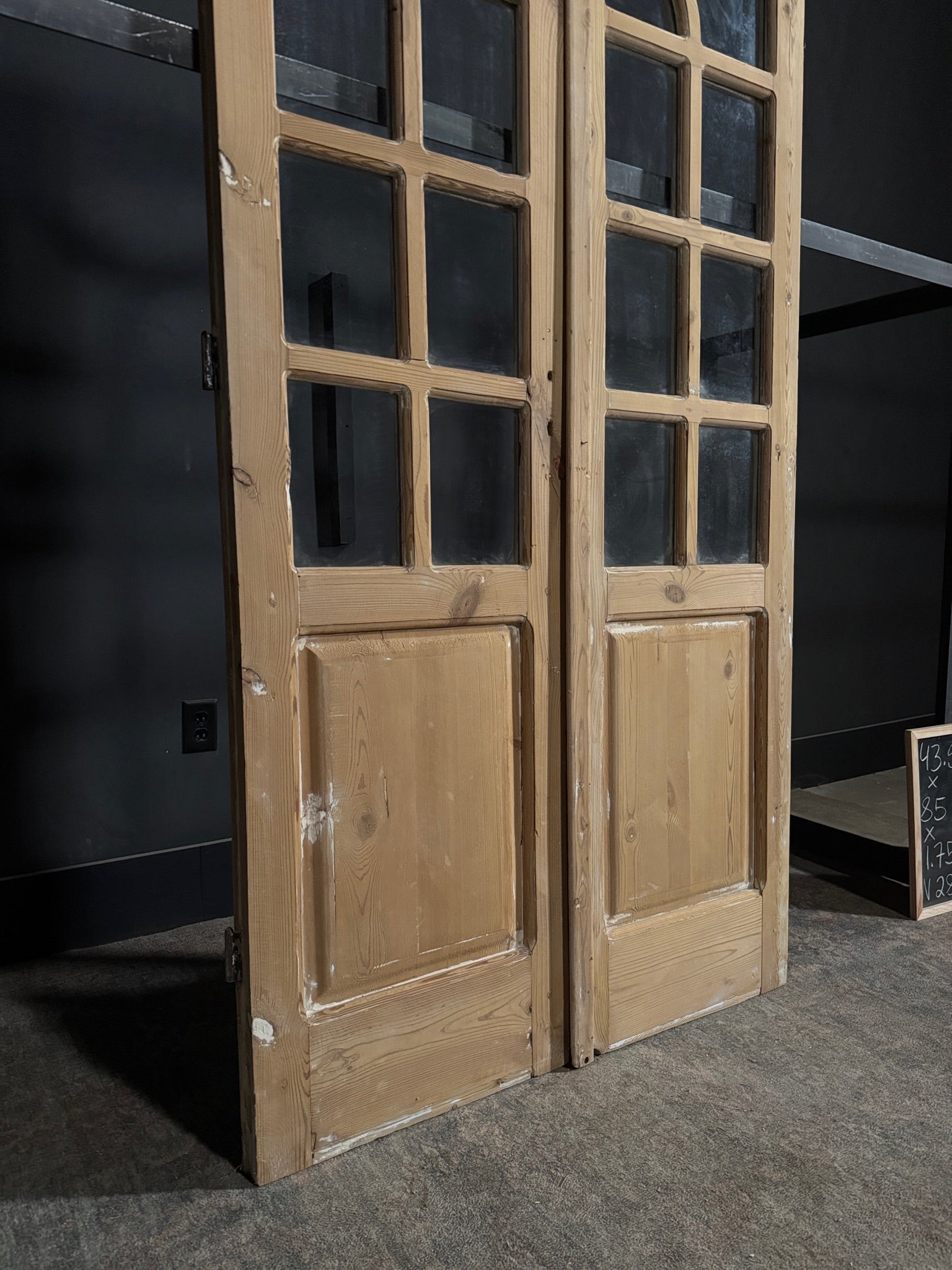 Antique Glass 7 Lite Arched French Doors - 43.5x85 - N289