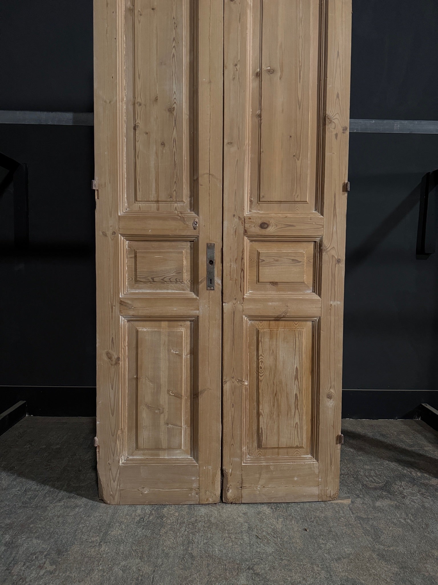 Antique 4 Panel Solid Double Doors - 38x94.5 - N386