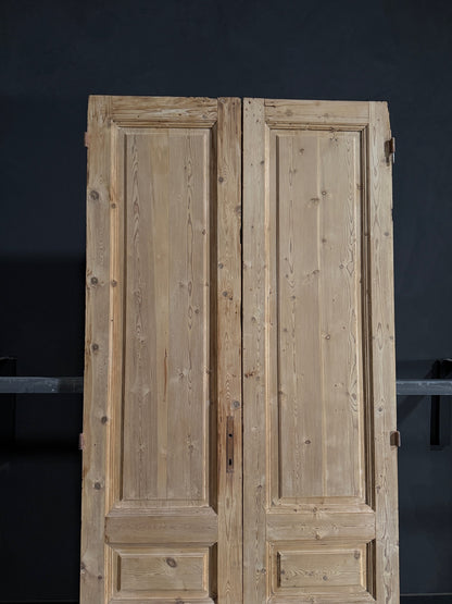 Antique 3 Panel Solid Double Doors - 43.5x100.5 - N92