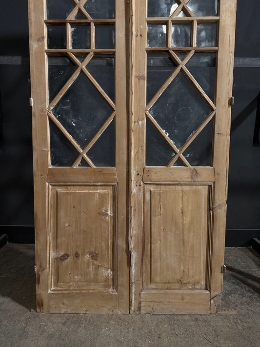 Antique Diamond Lattice Glass French Doors - 44.5x97 - N747
