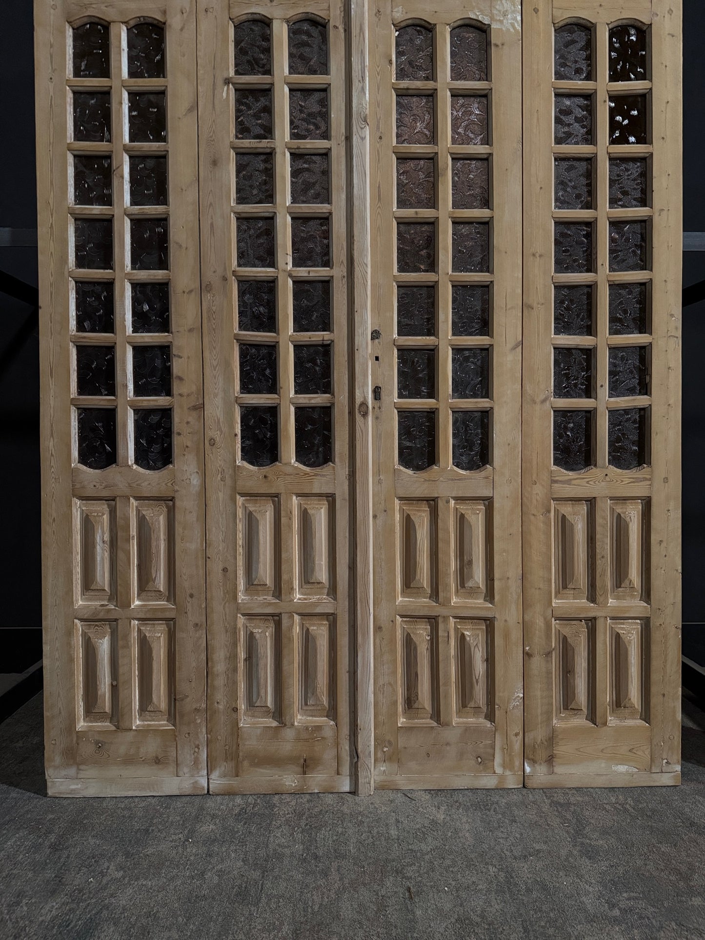 Antique Obscured Glass 14 Lite Bi-Fold Doors - 67.5x84 - N375