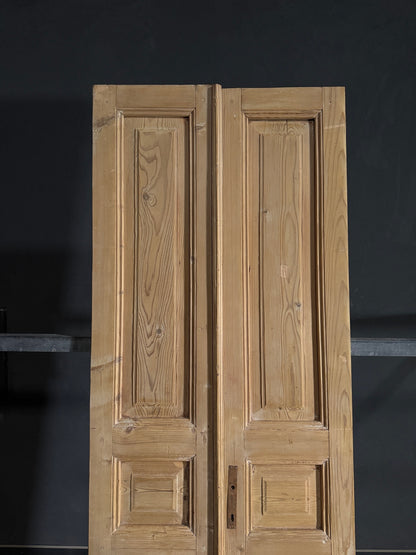 Antique 3 Panel Solid Double Doors - 32.25x92.5 - N550