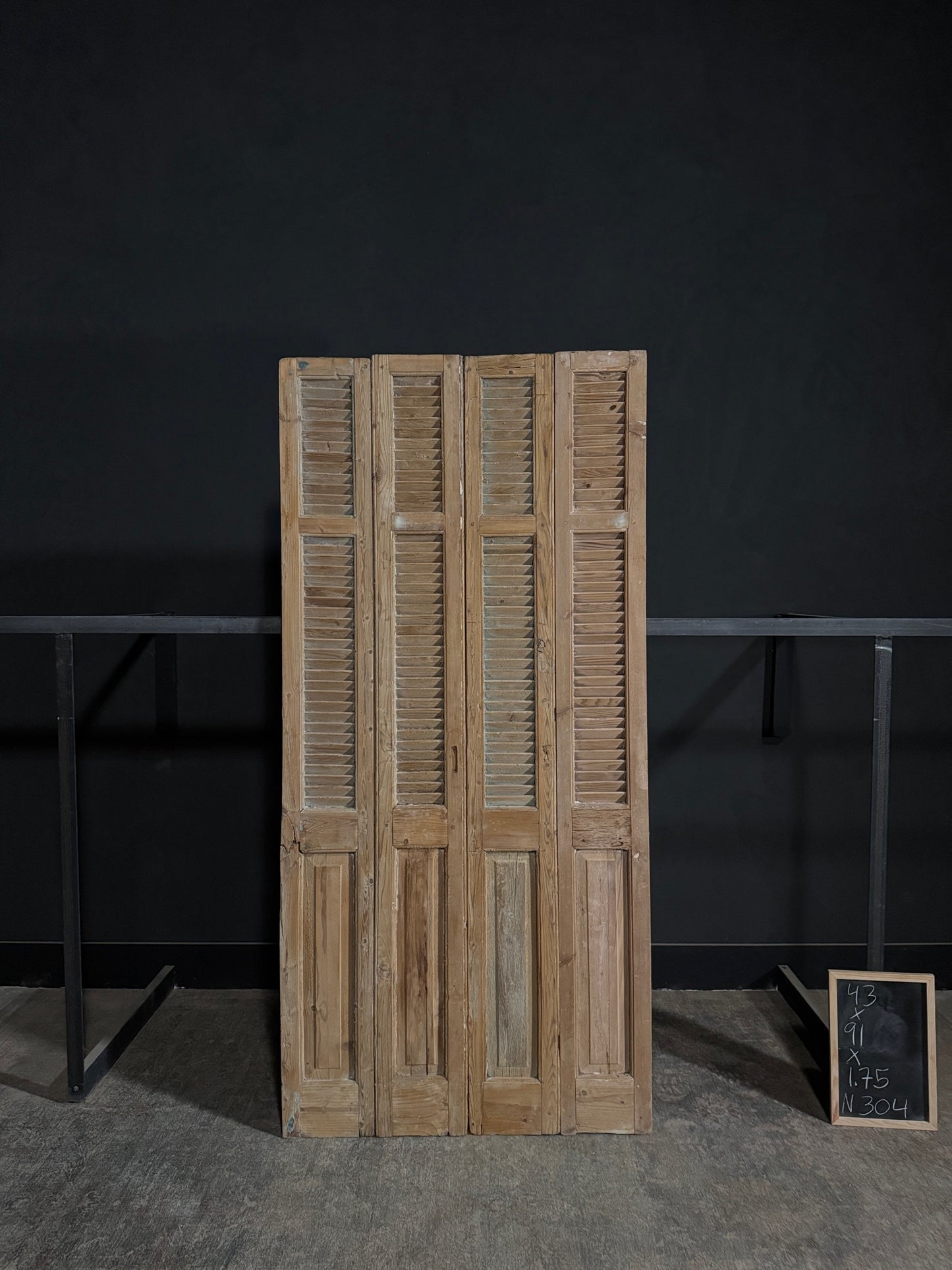 Antique Louvered 3 Panel Bi-Fold Doors - 43x91 - N304