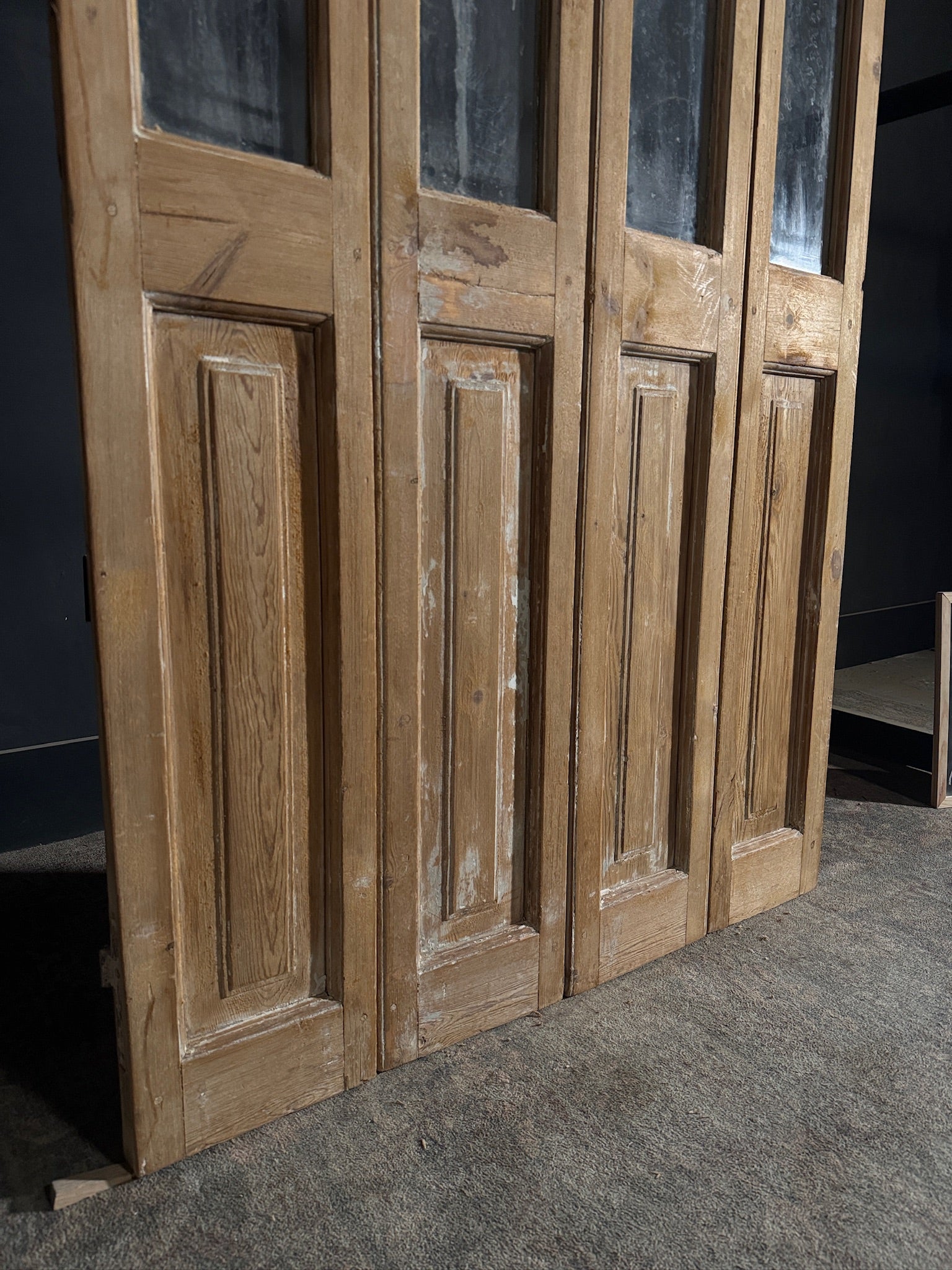 Antique Glass 1 Lite Bi-Fold Doors - 44.25x88.75 - N440