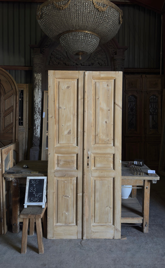 Antique 4 Panel Double Doors - 36.5x83 - L515