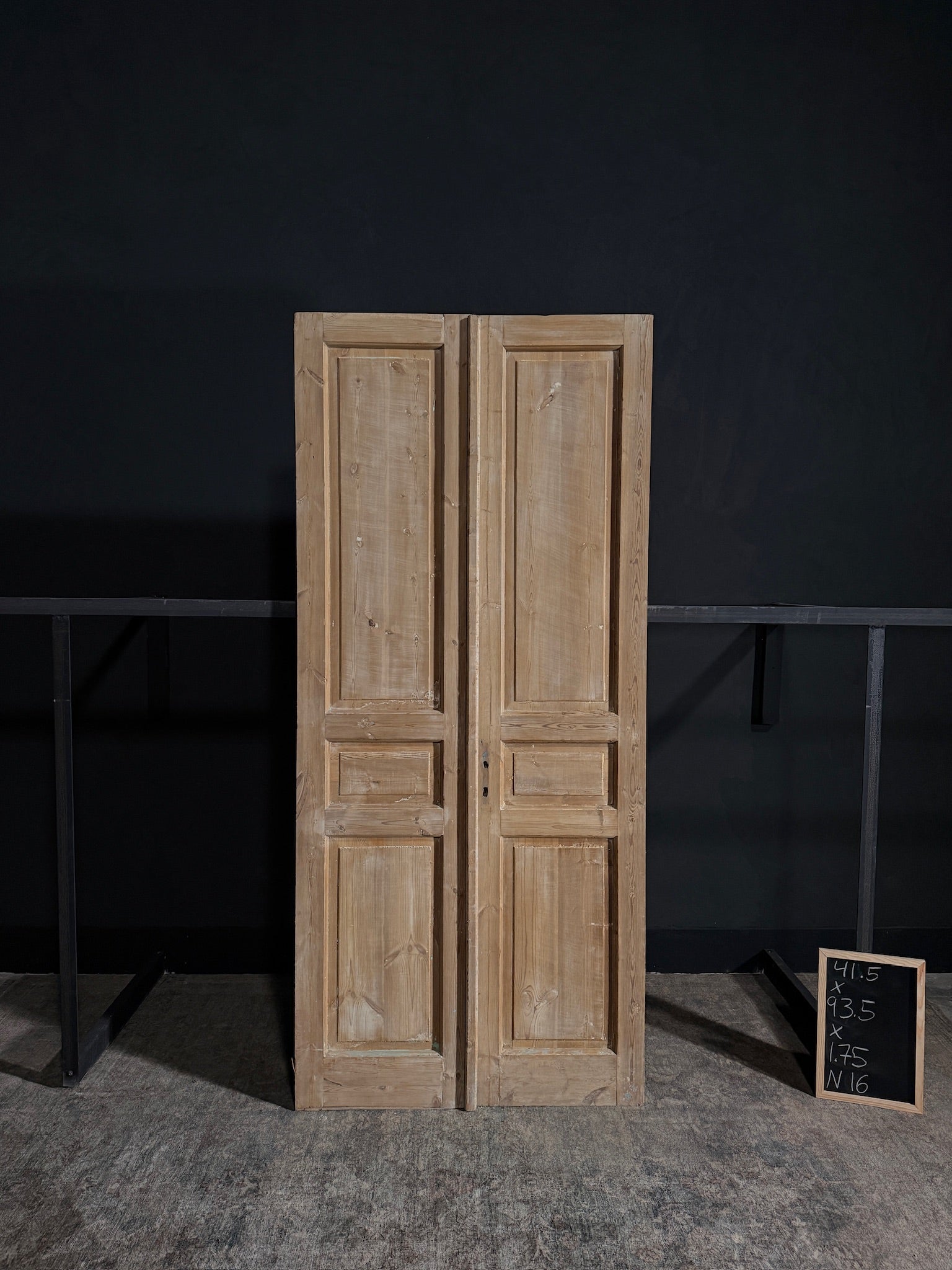 Antique Door - 55x91.5 - N16