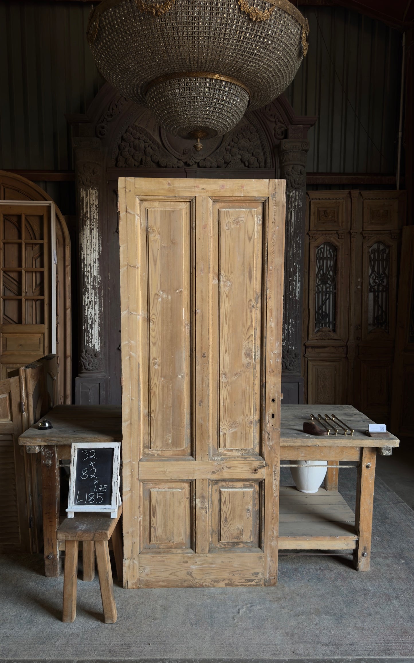 4 Panel Single Solid Antique Door - 32x82 - L185