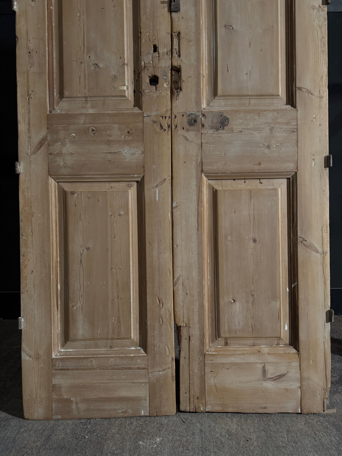 Antique 3 Panel Solid Double Doors - 43.25x90.25 - N543