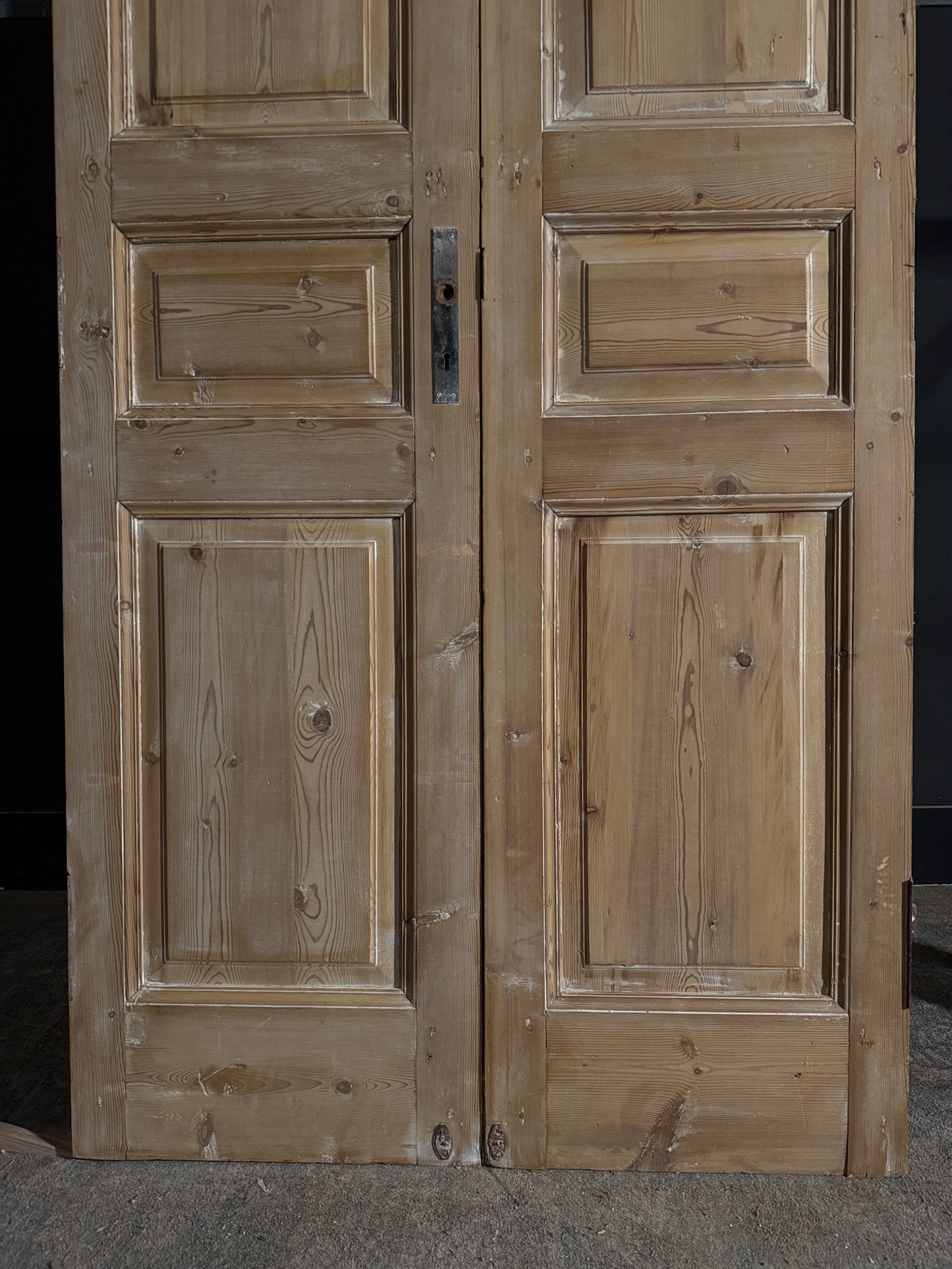 Antique Solid Double Doors - 42.5x98.5 - N557