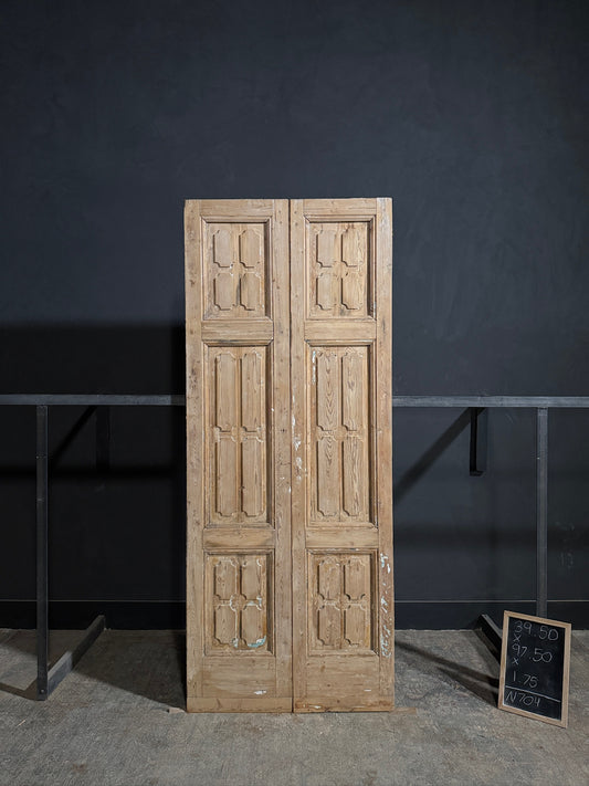 Antique Fluted 3 Panel Double Doors - 39.5x97.5 - N704