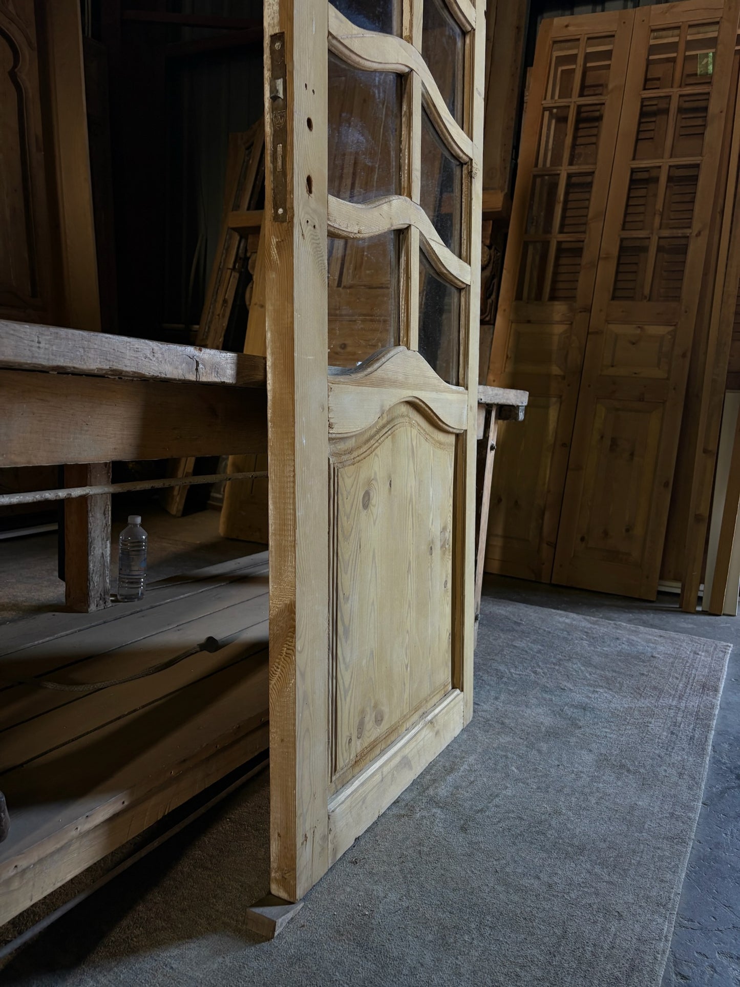 Antique Glass Single Door With Arched Design - 30x79 - L62