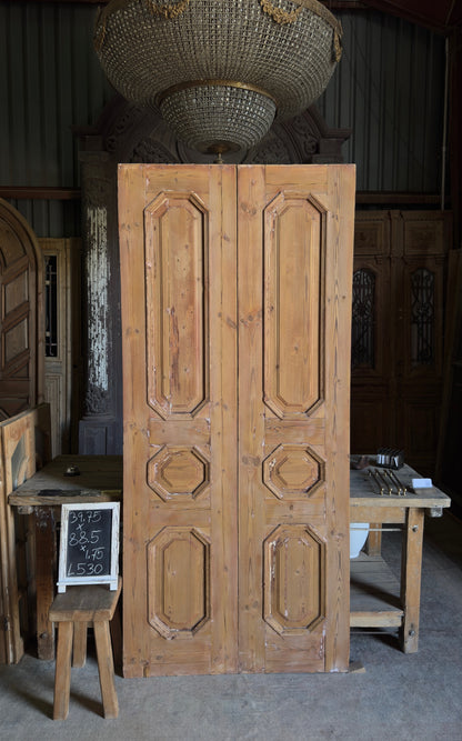 Antique 6 Panel Double Doors - 37.75x88.5 - L530