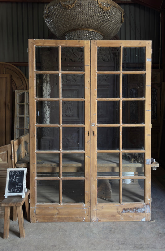 Antique Glass 15 Lite French Doors - 65.25x97.5 - L672