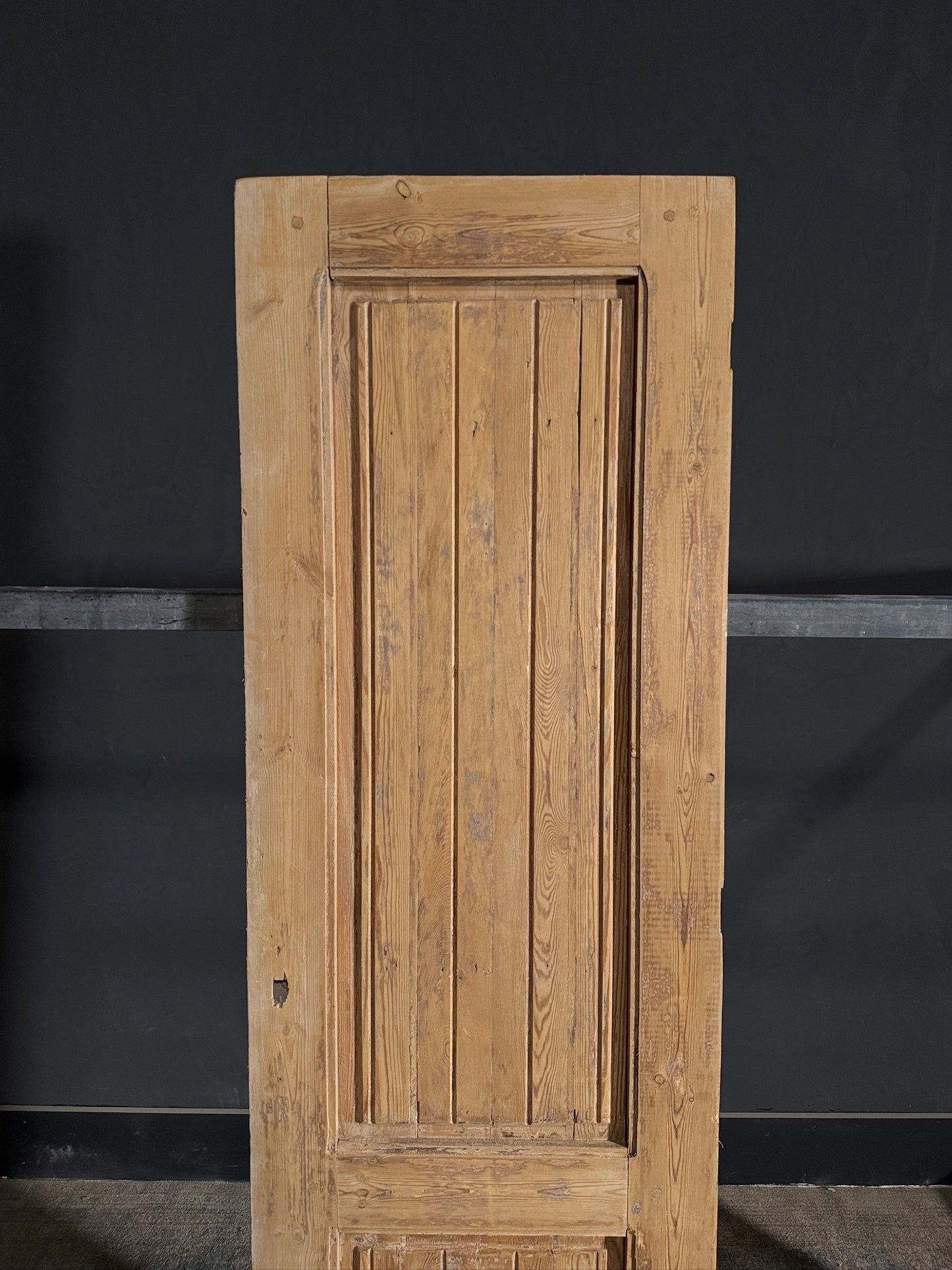 Antique Solid Single Door - 23.5x79.75 - N449