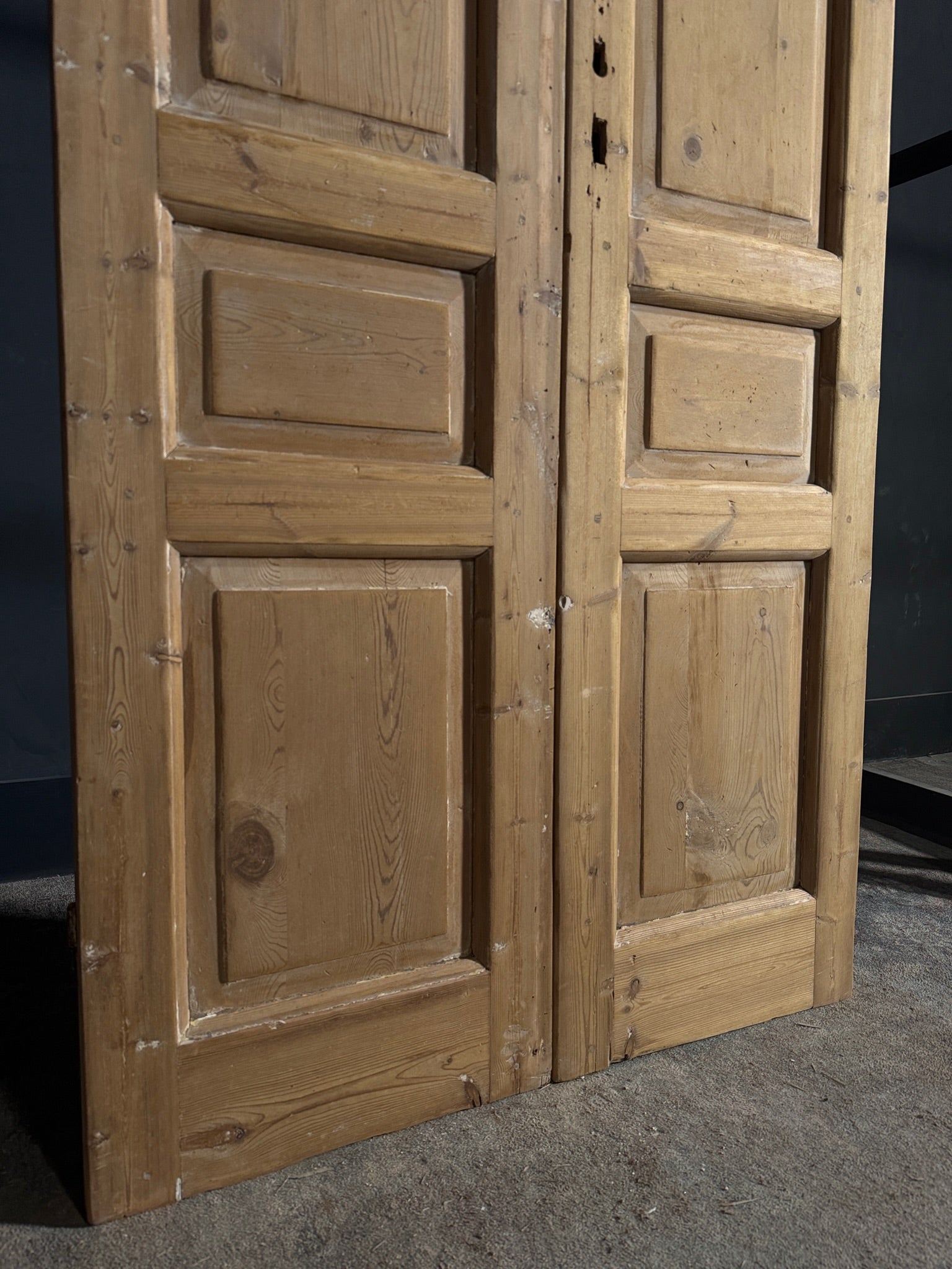 Antique 3 Panel Solid Double Doors - 39.5x92.5 - N622