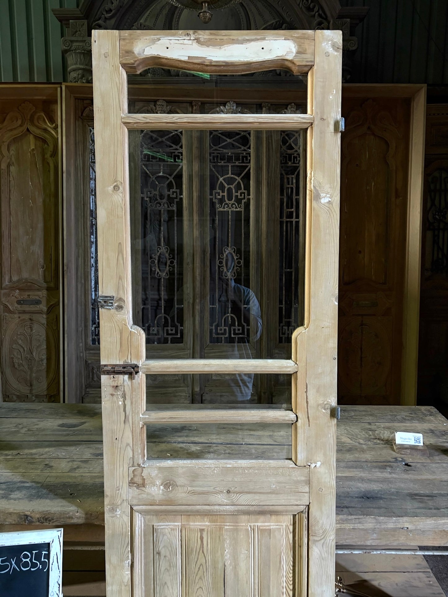 European Antique Glass Single Door - 24.5x85.5 - L67