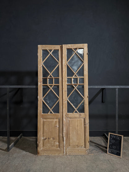 Antique Diamond Lattice Glass French Doors - 44.5x97 - N747