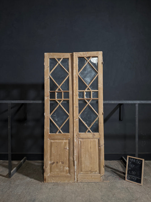 Antique Diamond Lattice Glass French Doors - 44.5x97 - N747
