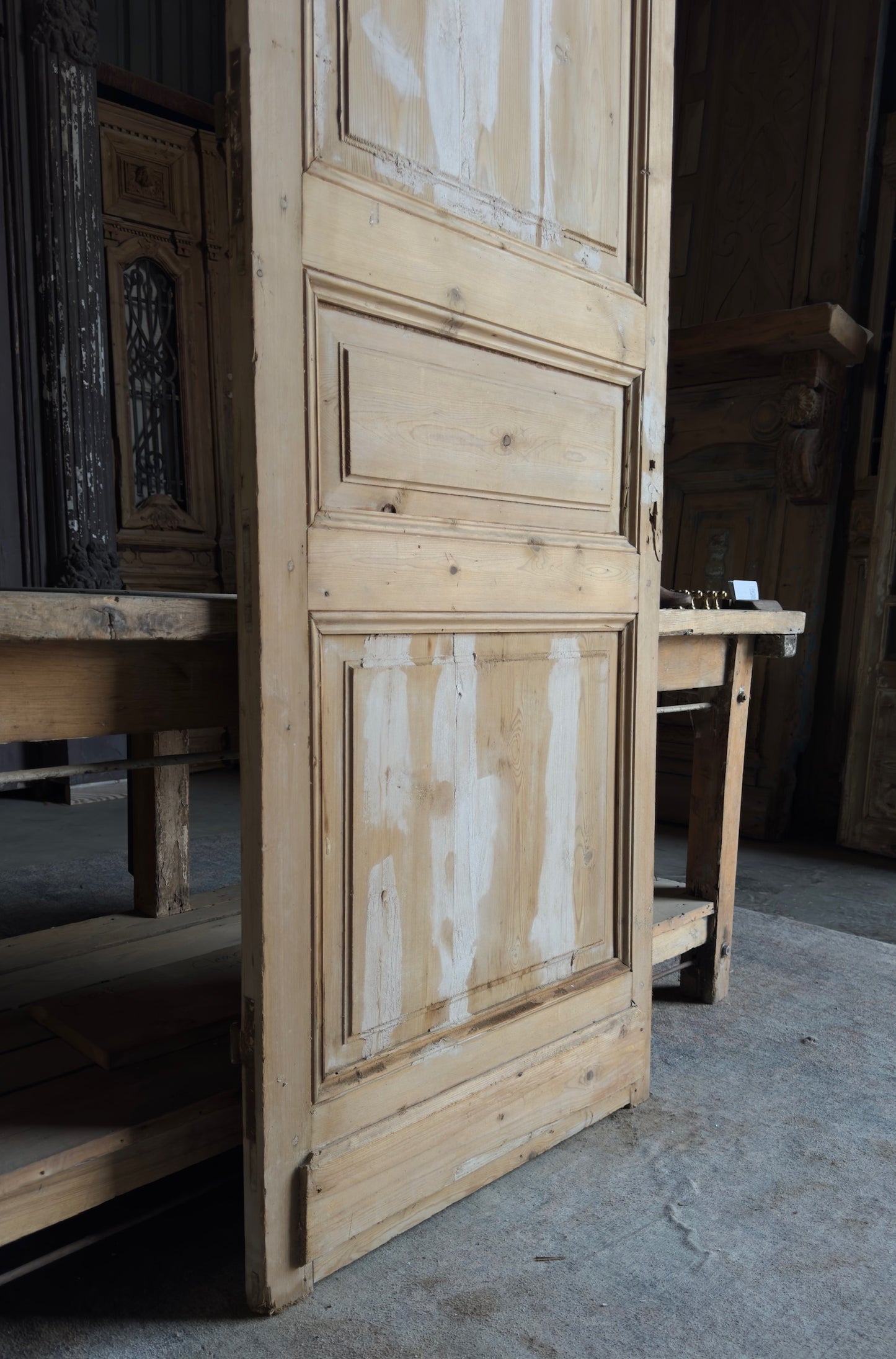 3 Panel Single Solid Antique Door - 30x93.25 - L190