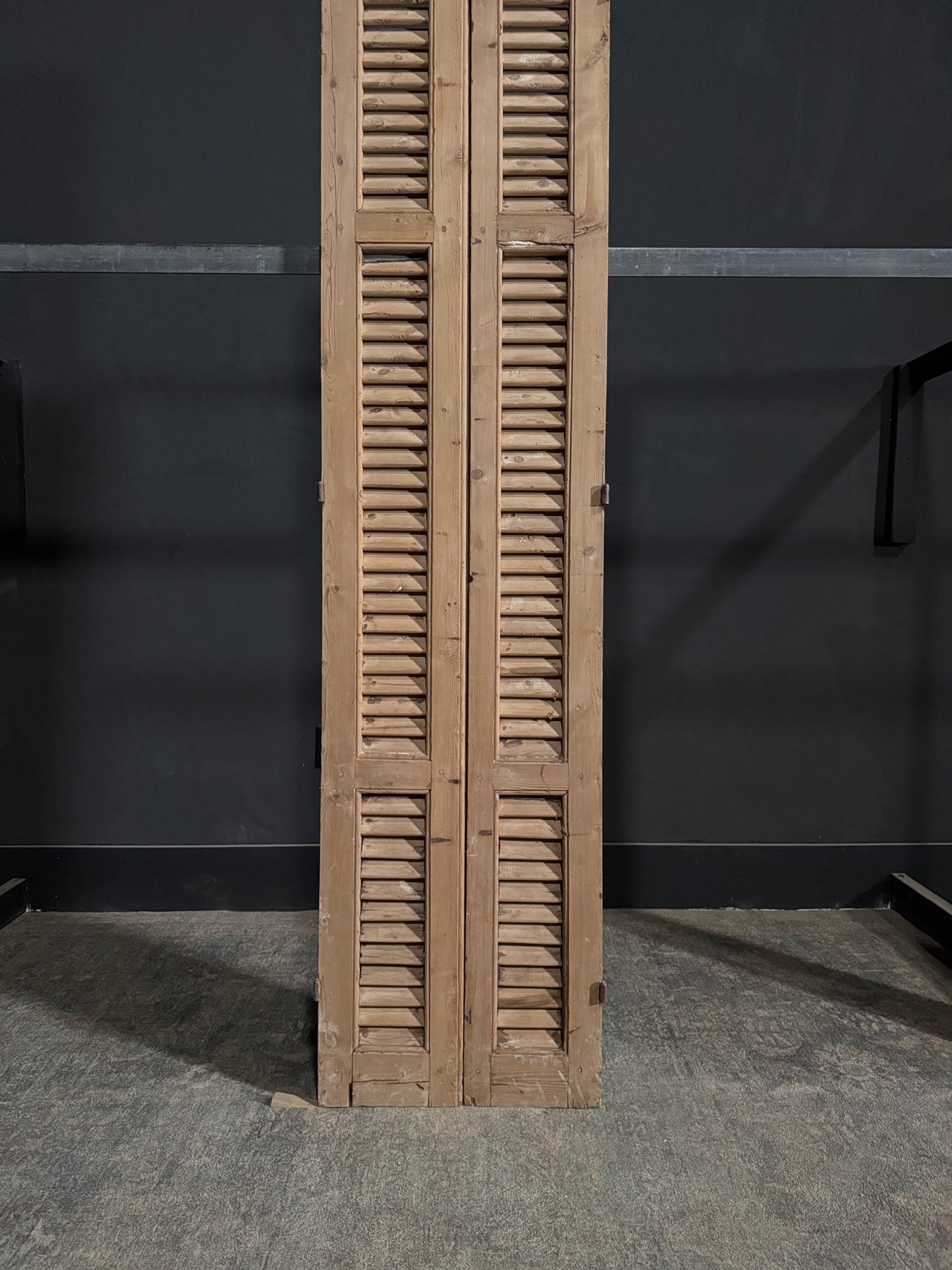 Antique Louvered Double Doors - 19.5x82 - N294