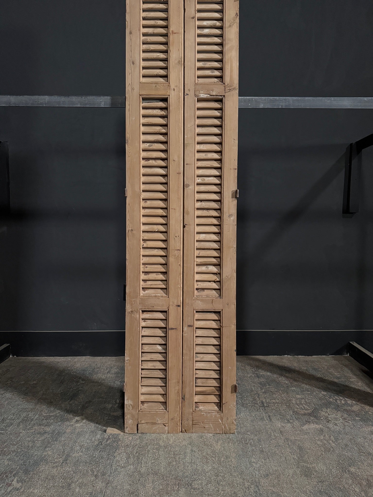 Antique Louvered Double Doors - 19.5x82 - N294