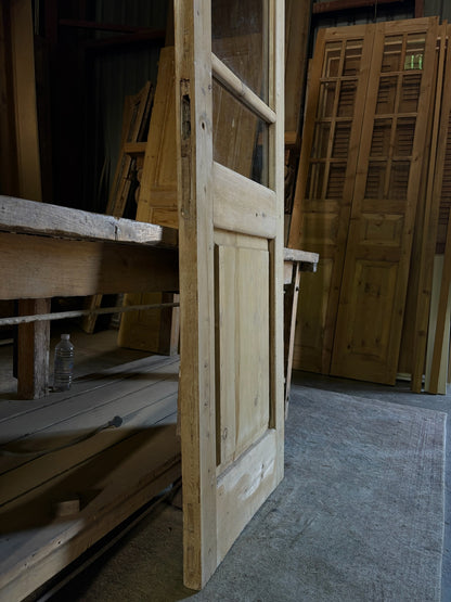Single Antique Glass Door - 24x84.5 - L64