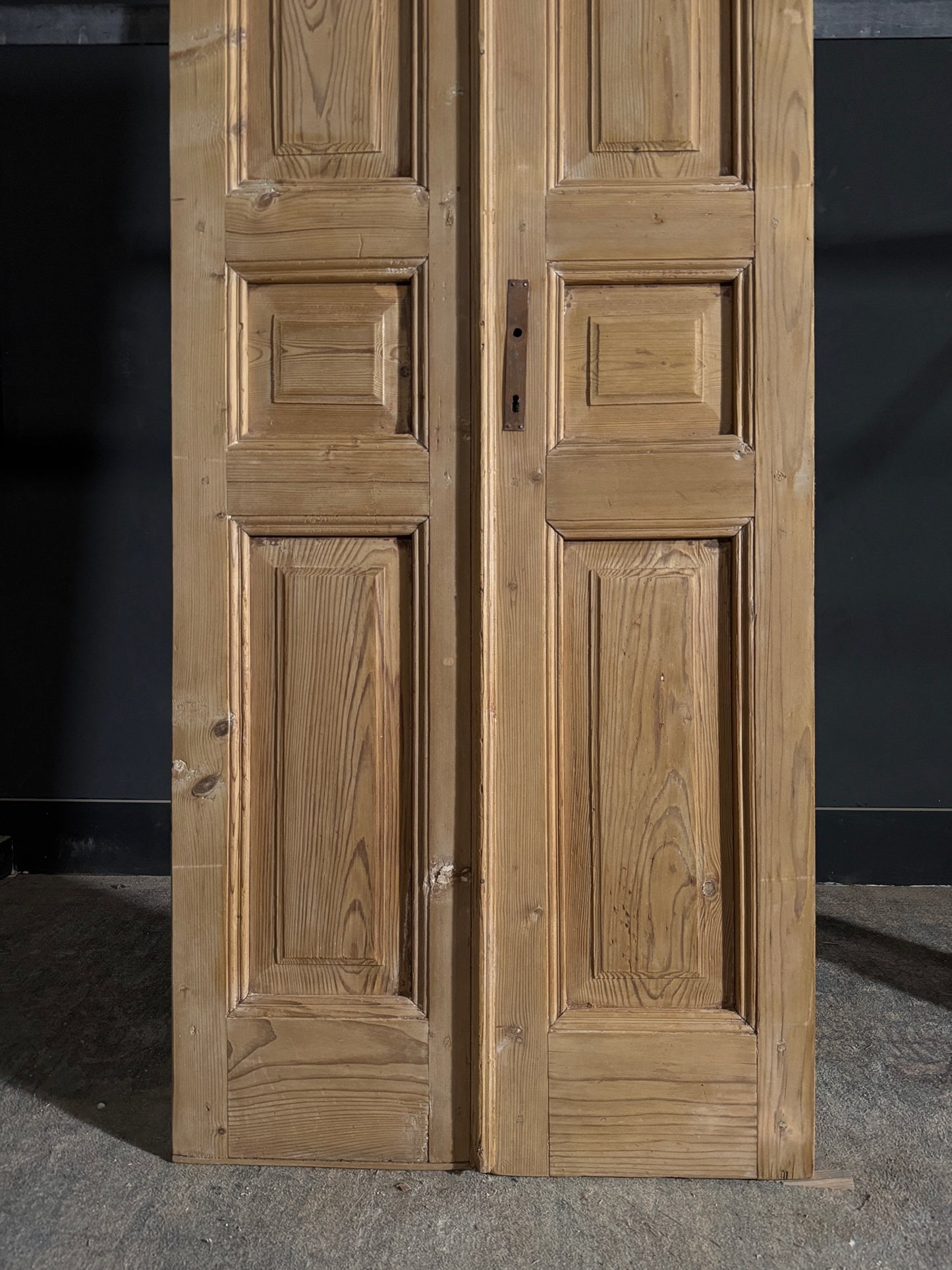 Antique 3 Panel Solid Double Doors - 32.25x92.5 - N550