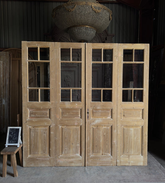 Antique Glass 24 Lite Bi-Fold Doors - 94.5x92.5 - L610