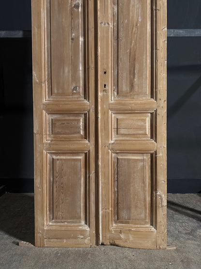 Antique 3 Panel Solid Double Doors - 36.25x92.5 - N616