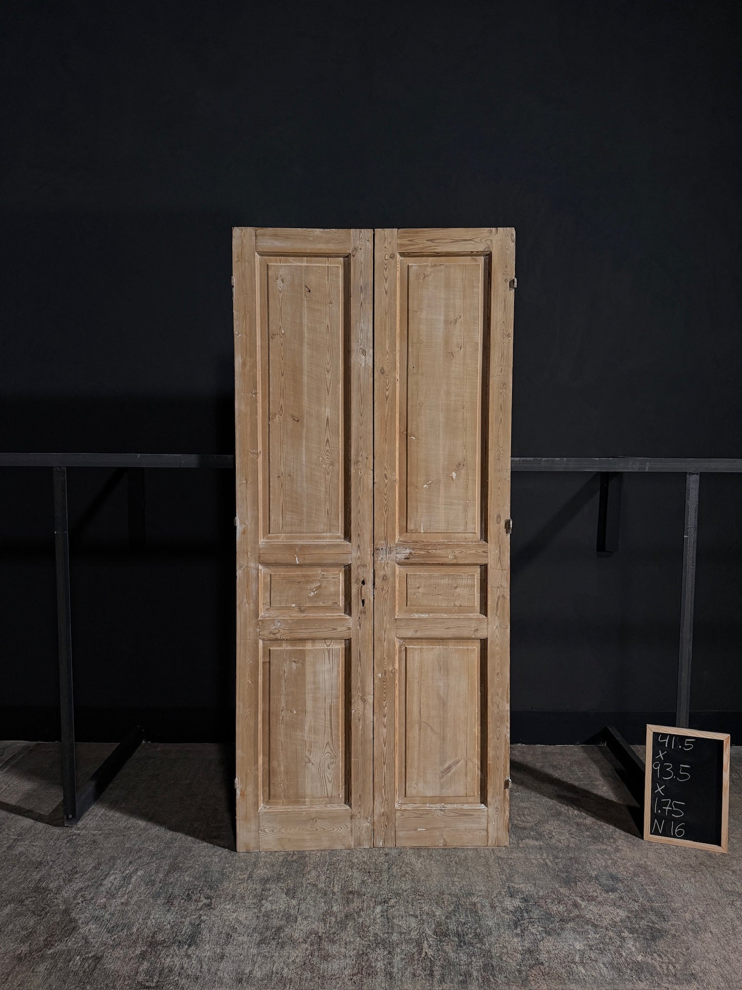 Antique Door - 55x91.5 - N16