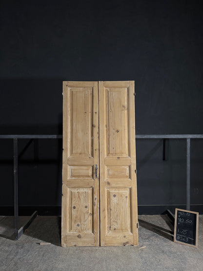 Antique Solid Double Doors - 40.75x90.5 - N563