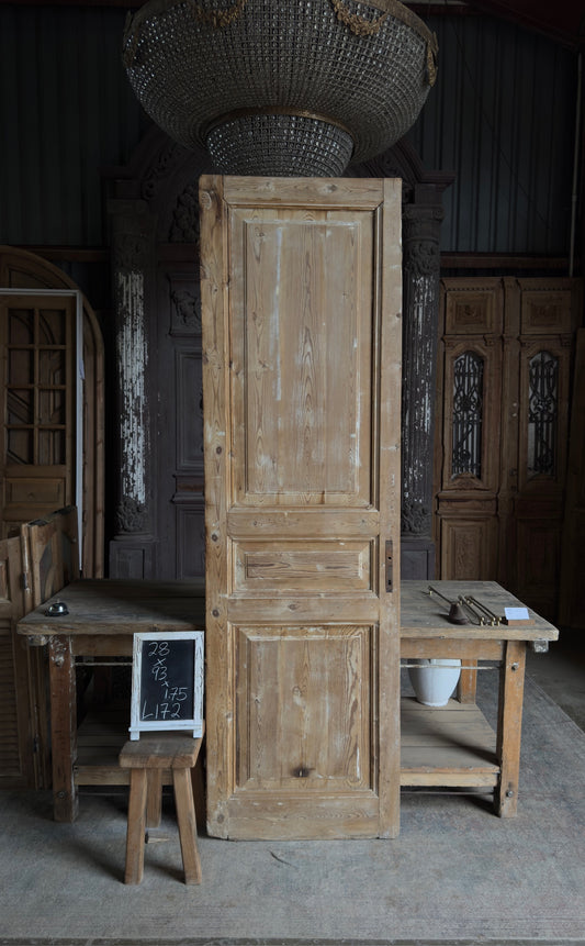 3 Panel Single Solid Antique Door - 28x93 - L172
