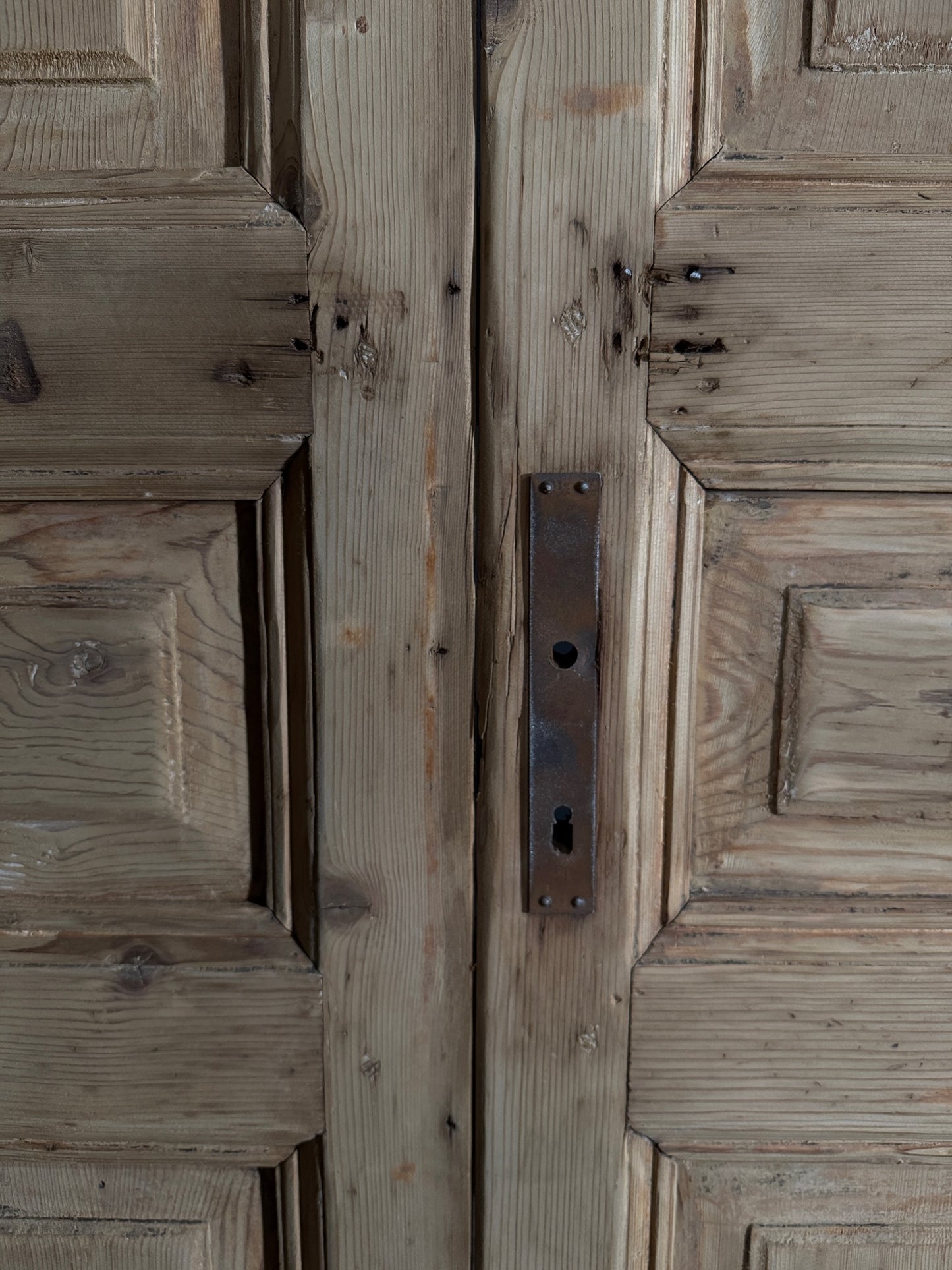 Antique 3 Panel Solid Double Doors - 43.25x98.5 - N522