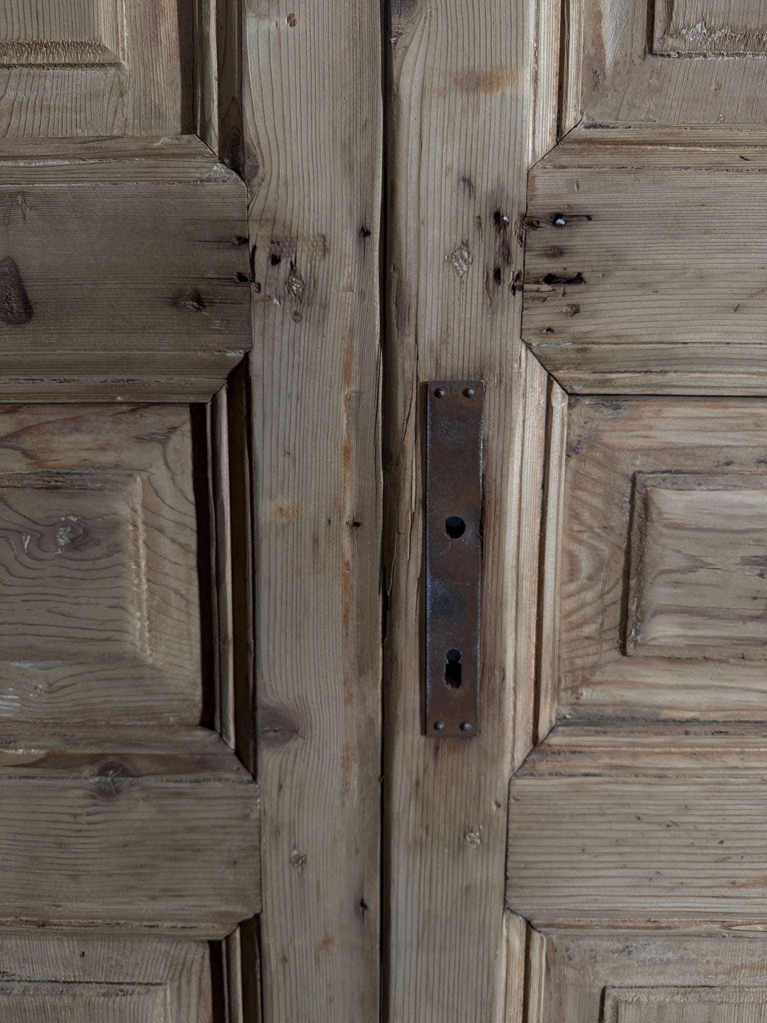Antique 3 Panel Solid Double Doors - 43.25x98.5 - N522
