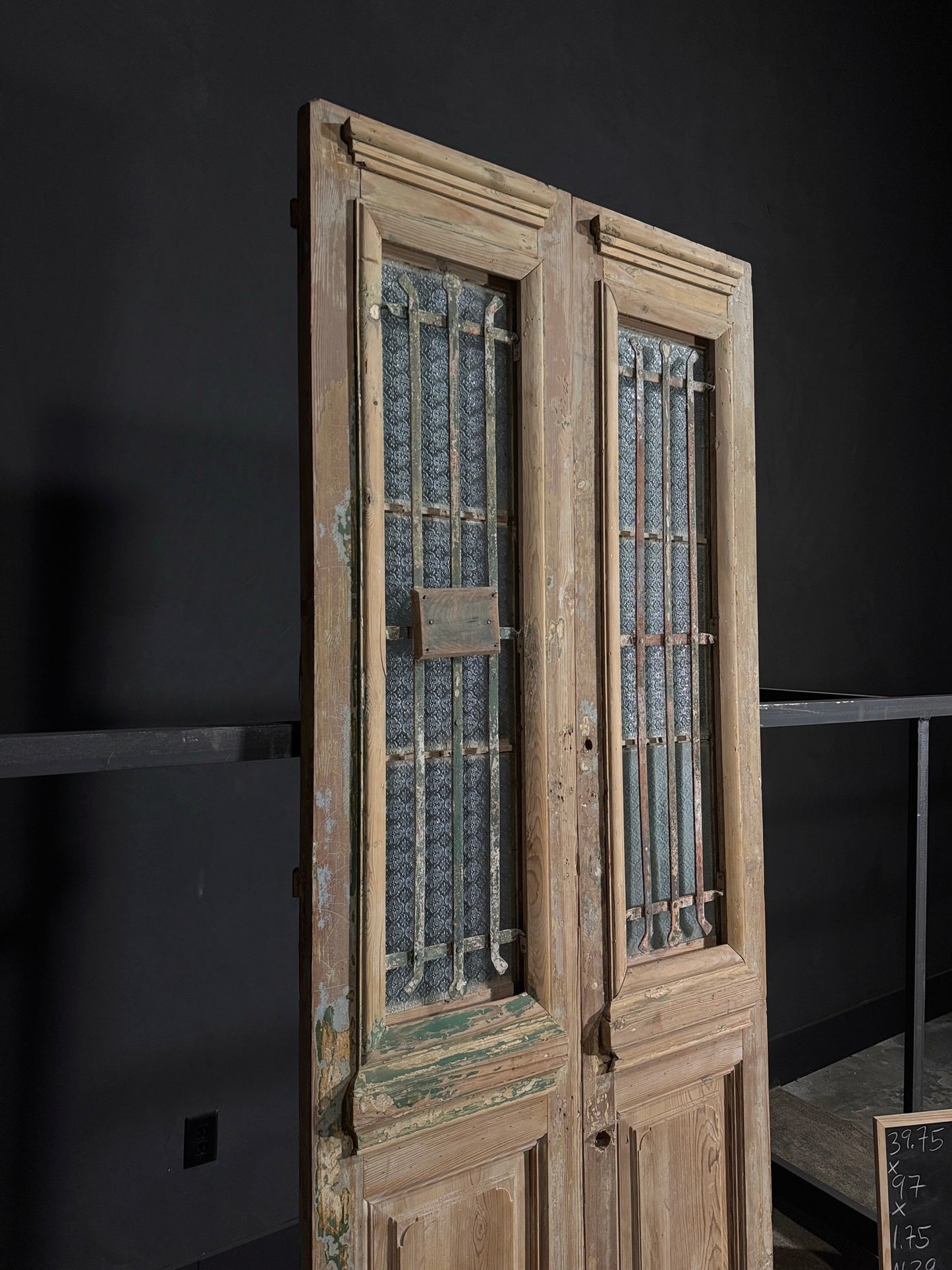 Antique Iron Single Door - 39.75x97 - N39