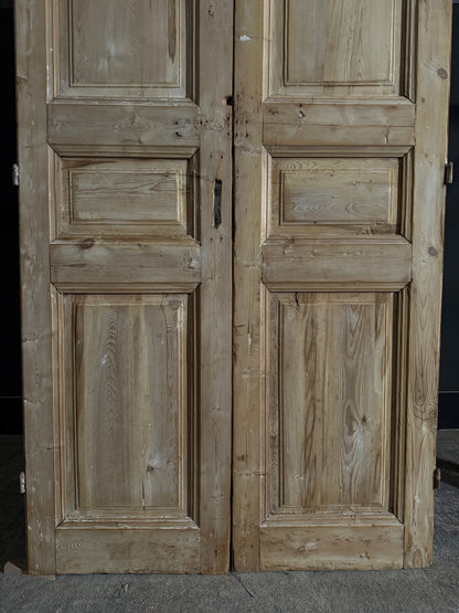 Antique 3 Panel Solid Double Doors - 42.5x95.5 - N535