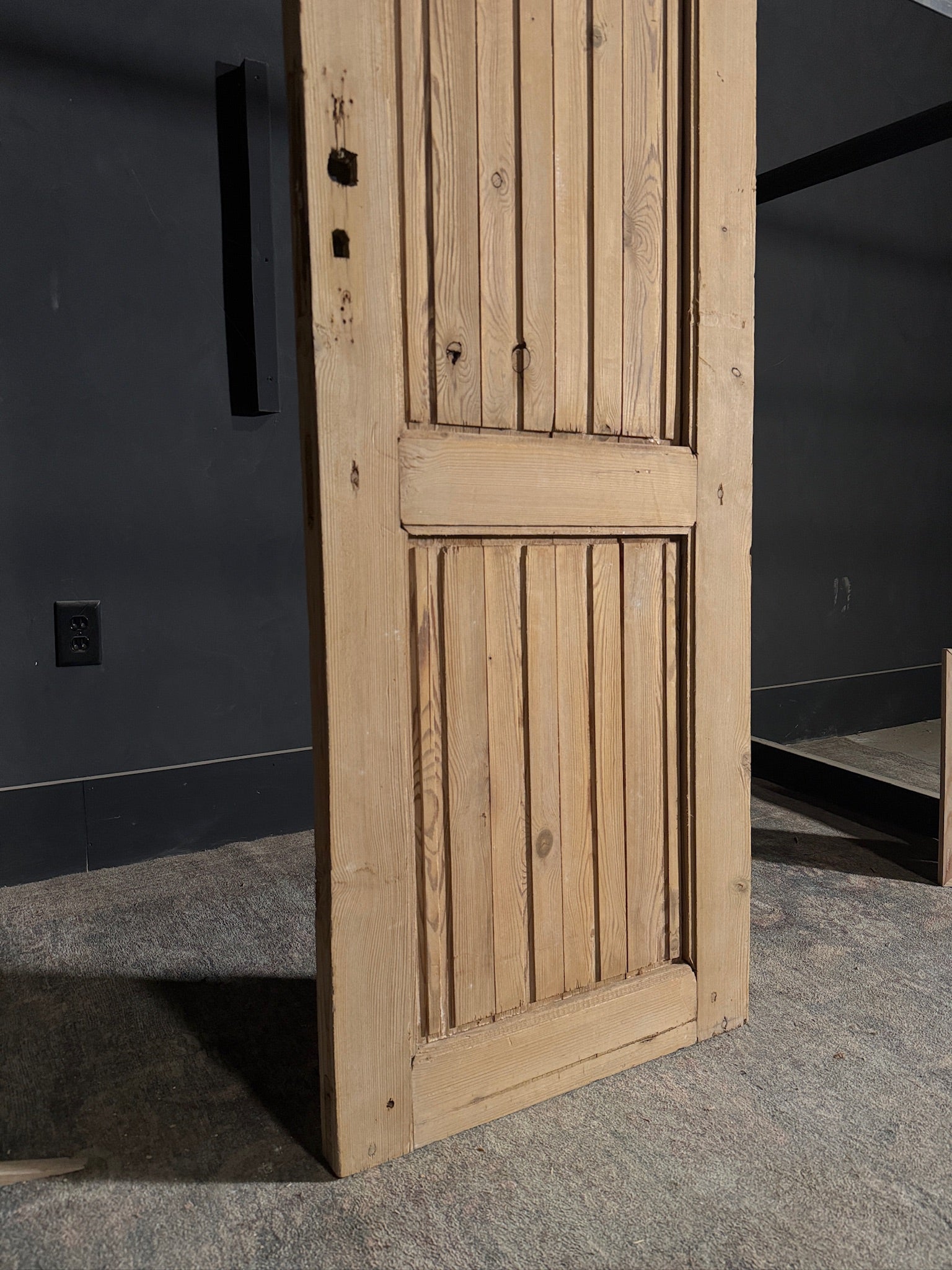 Antique Fluted 2 Panel Single Door - 23.75x79.5 - N457