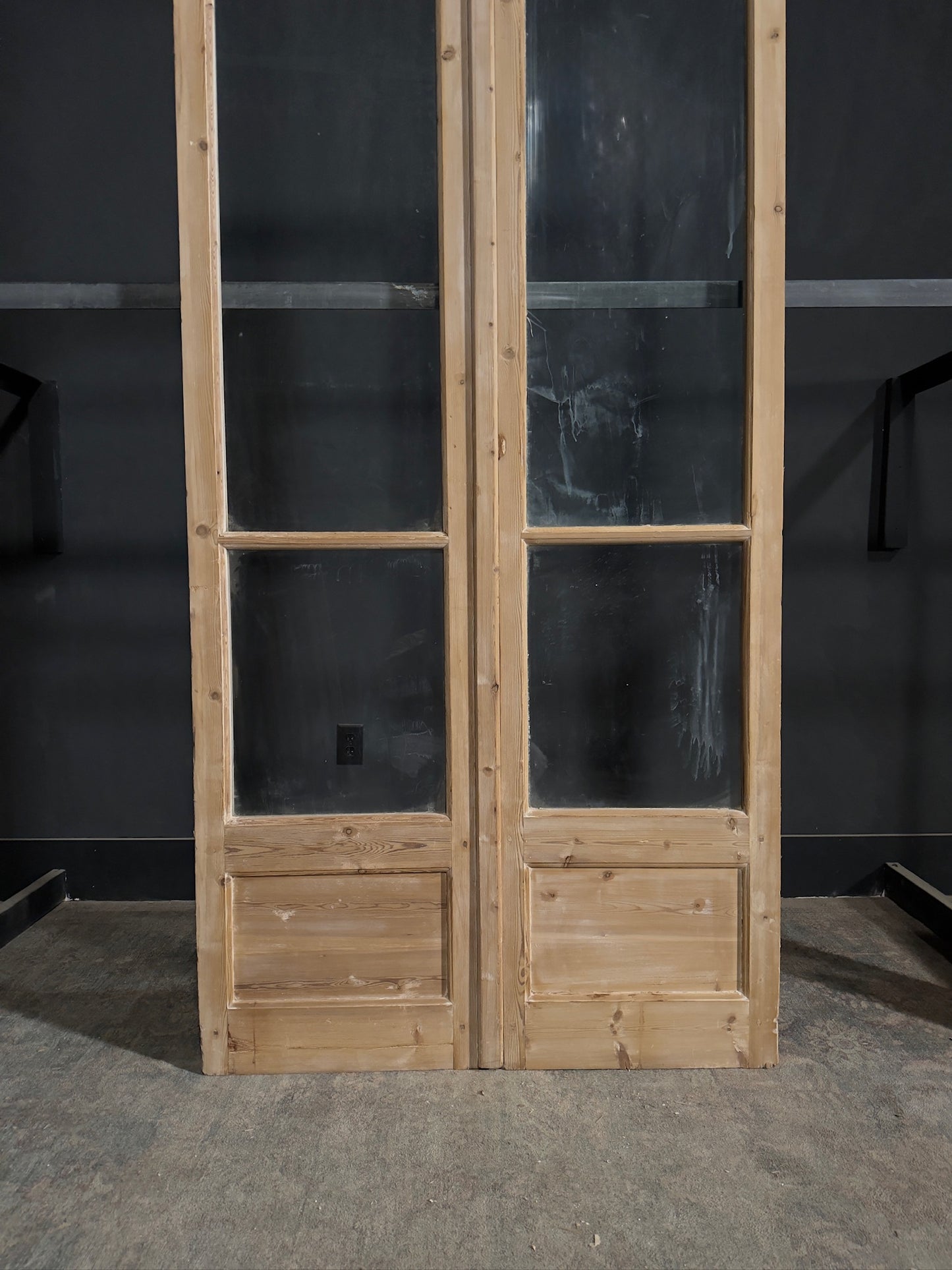 Antique Solid Double Doors - 44.25x92 - N315