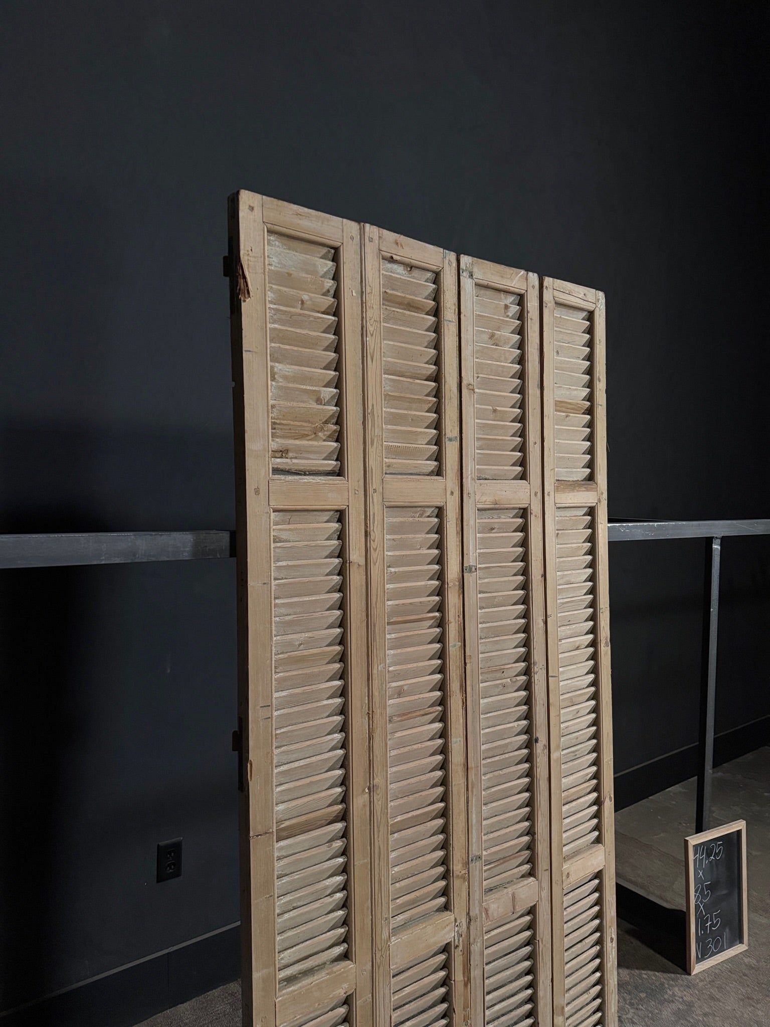 Antique Louvered 3 Panel Bi-Fold Doors - 44.25x85 - N301