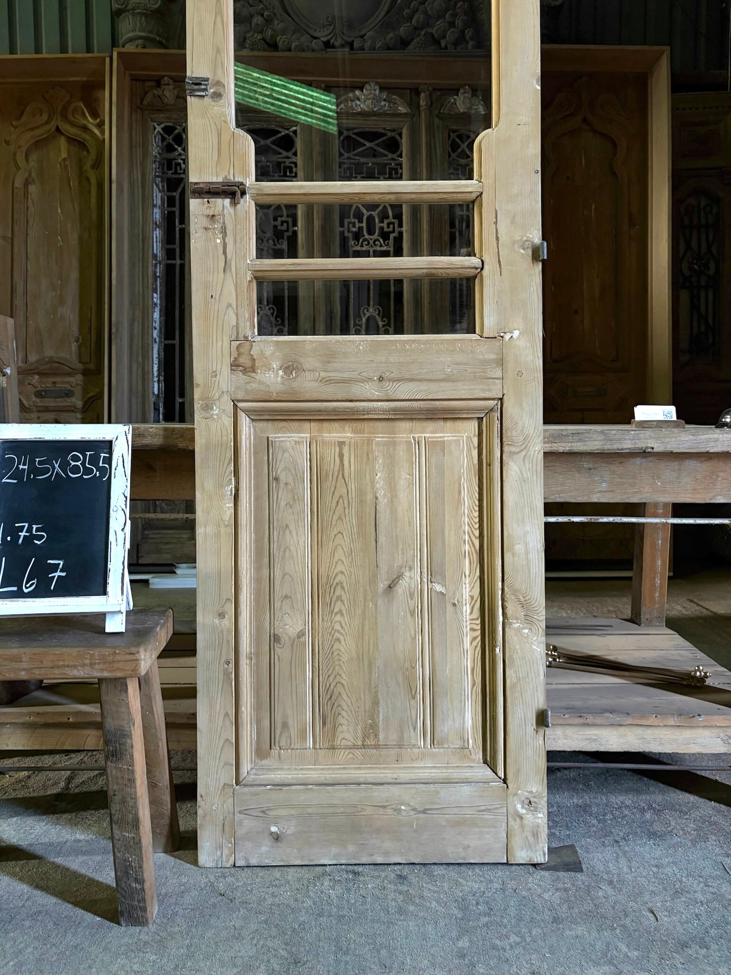 European Antique Glass Single Door - 24.5x85.5 - L67