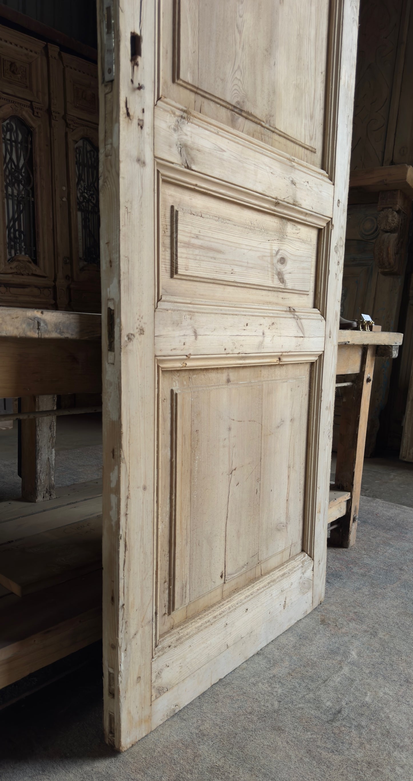 3 Panel Single Solid Antique Door - 31x98.5 - L174