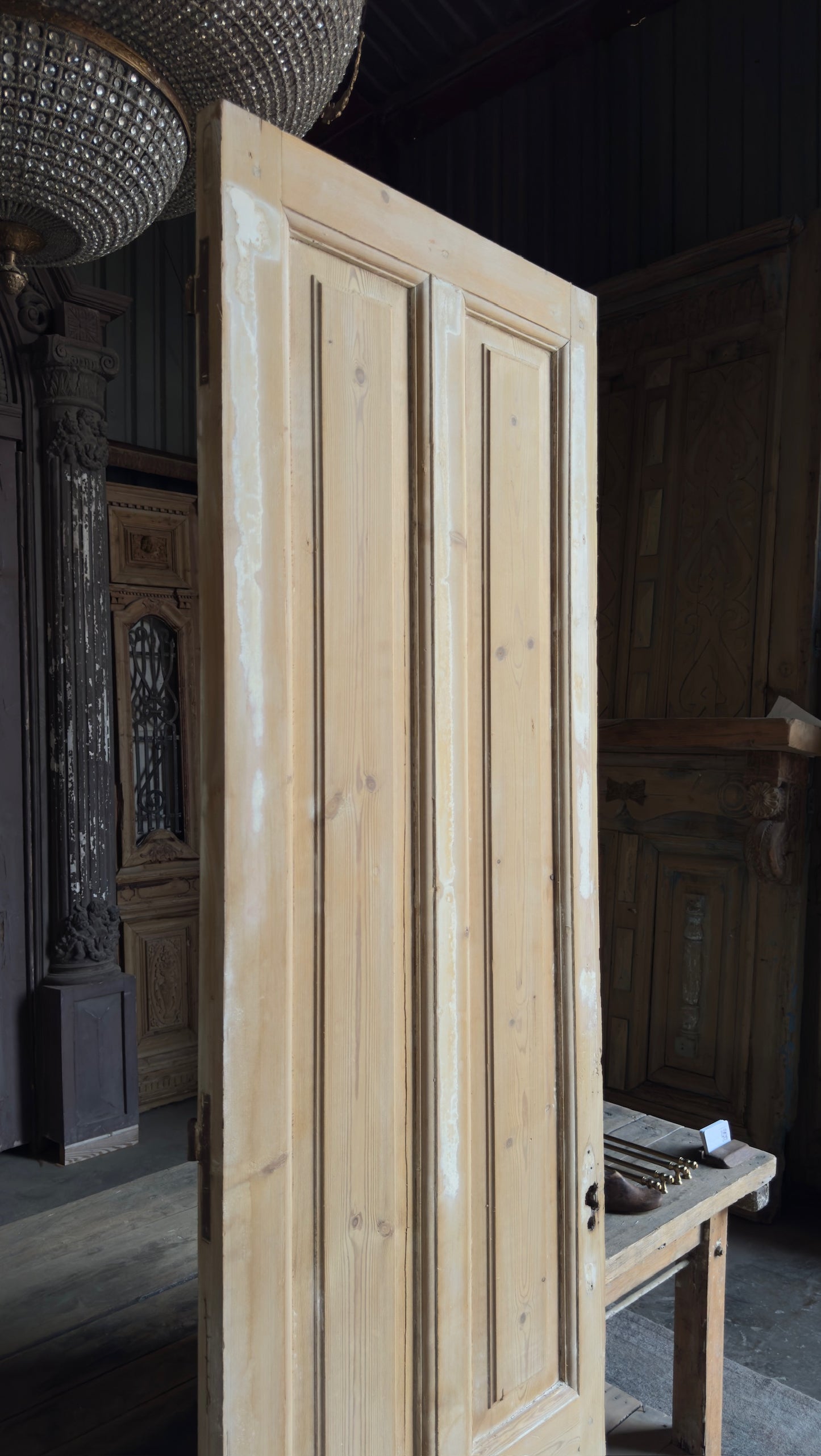 4 Panel Single Solid Antique Door - 27.5x91 - L191