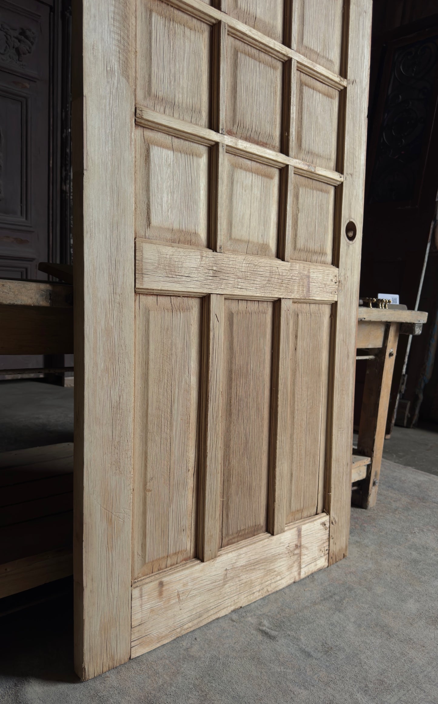 Antique Arched Panel Single Door - 35.5x84 - L420