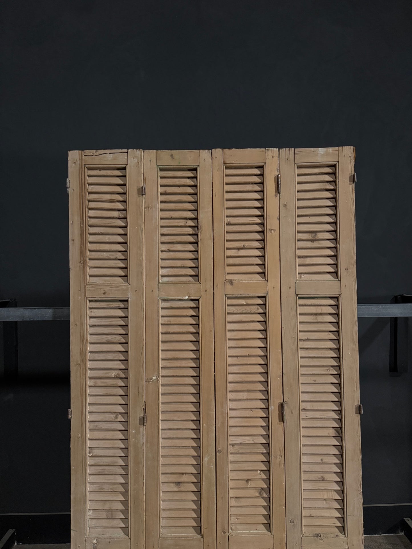 Antique Louvered Bi-Fold Doors - 45x85 - N307