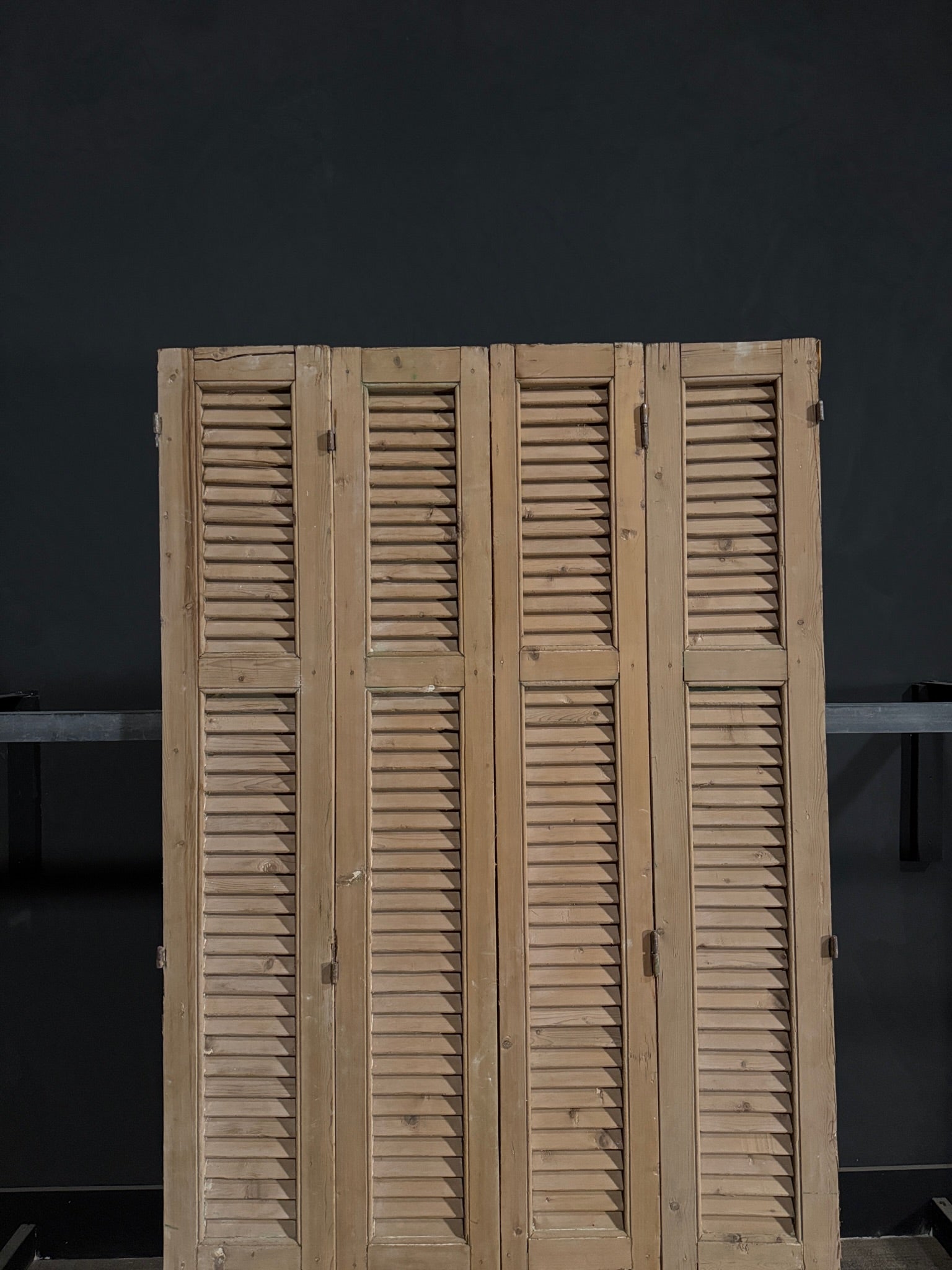 Antique Louvered Bi-Fold Doors - 45x85 - N307