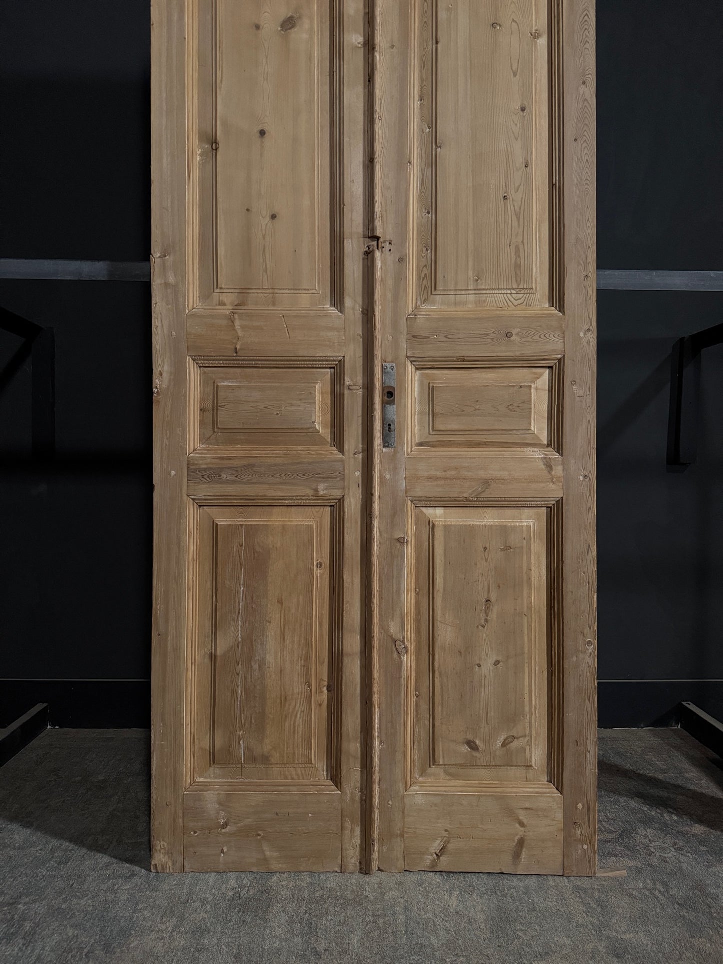 Antique 3 Panel Solid Double Doors - 43.25x110.75 - N332