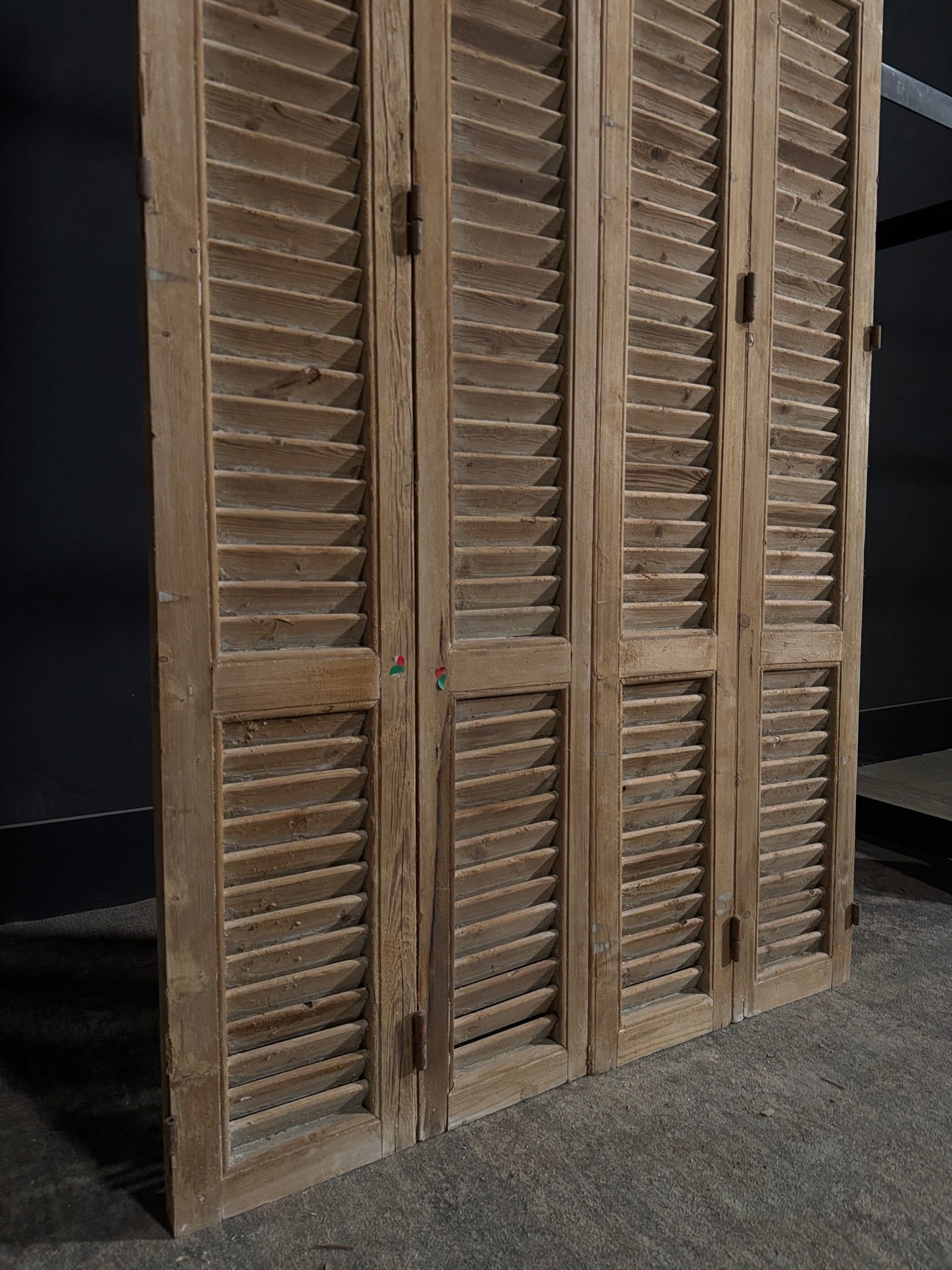 Antique Louvered 3 Panel Bi-Fold Doors - 43.5x86 - N396