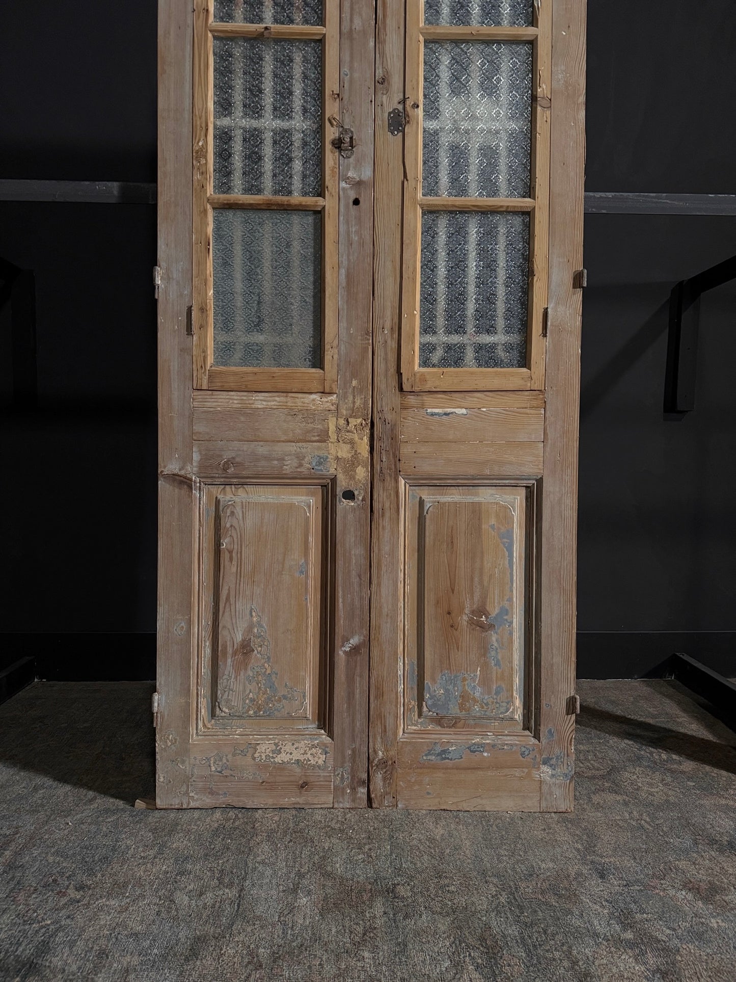 Antique Iron Single Door - 39.75x97 - N39